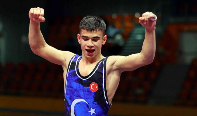 Güreş Milli Takımının gözdesi Kayseri Şeker oldu
