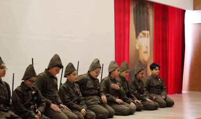 Hafız öğrenciler Çanakkale şehitlerini andı