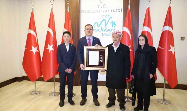 Hakkari'de 'Devlet Övünç Madalyası ve Beratı' takdim töreni