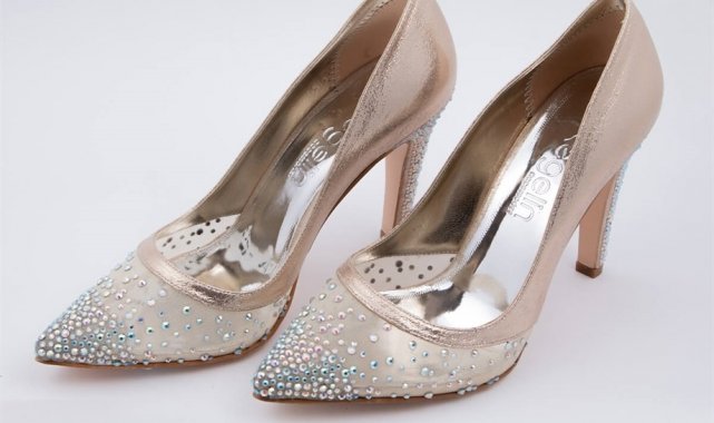 Hangi abiyenin altına hangi ayakkabı?