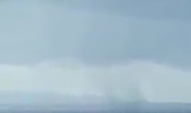 Hatay'da denizde hortum oluştu