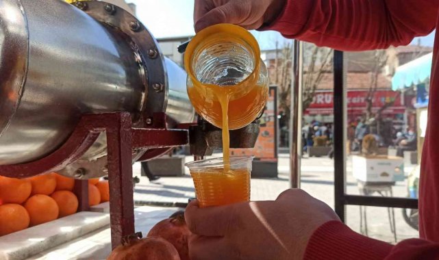 Havalar ısındı doğal sıkım meyve suyu satışları arttı