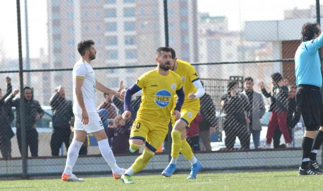 Hem şampiyon hem gol kralı