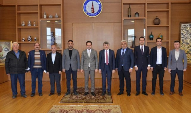 Hisarcık heyetinden Rektör Uysal'a ziyaret