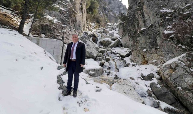 Honaz kirazının kalitesini arttırmak için tarımsal sulama yatırımlarına hız verildi