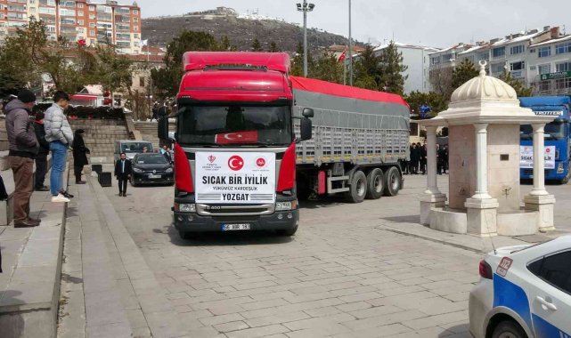 İdlib'e 4 tır yardım malzemesi Yozgat'tan yola çıktı