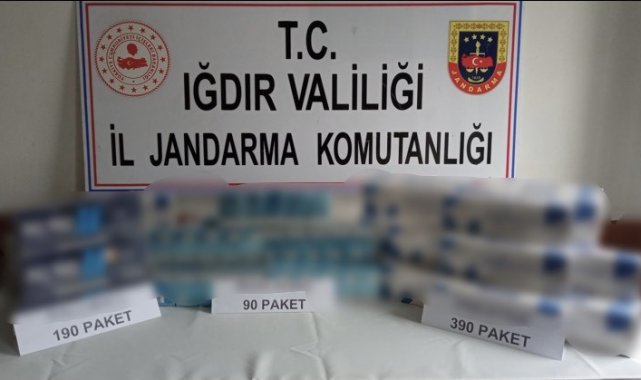 Iğdır&#039;da 900 paket kaçak sigara ele geçirildi