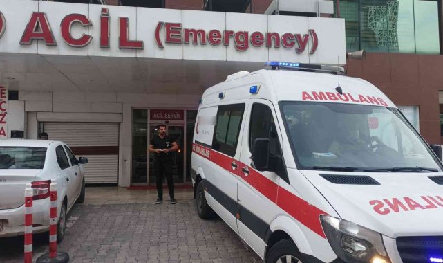 İki grup arasında bıçaklı kavga: 2 yaralı