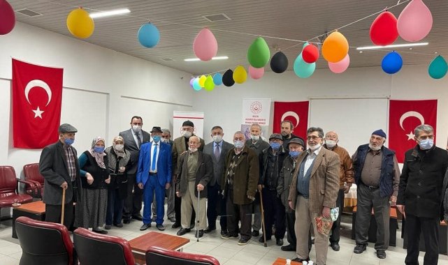 İl Başkanı Yıldırım, Huzurevi sakinlerinin hayır dualarını aldı