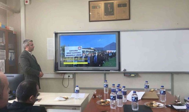 İlçe Milli Eğitim Müdürü başkanlığında okul müdürleri istişare toplantısı yaptı