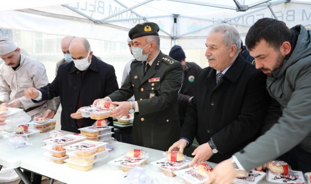 İlkadım&#039;dan 5 bin kişiye Çanakkale menüsü