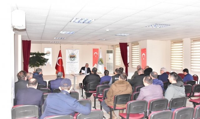 İnönü Belediyesi muhtarlarla istişarelerine devam ediyor