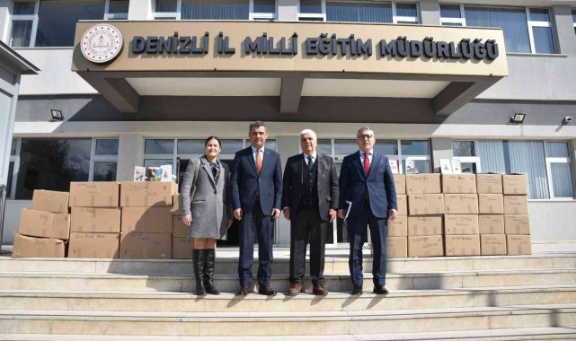 İş adamları tarafından kütüphanelere 2 bin 500 adet kitap bağışlandı