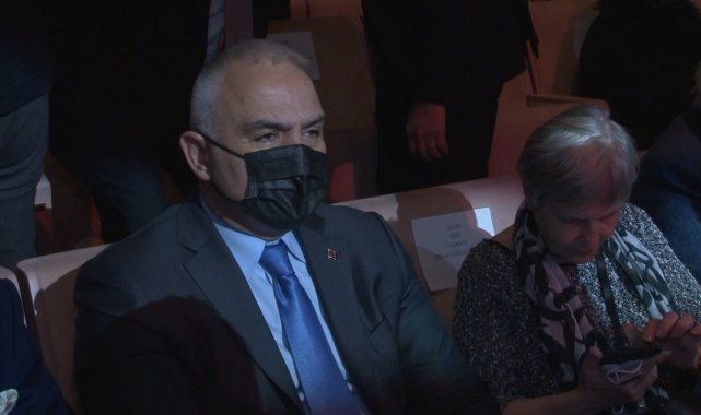 İstanbul Yayıncılık haftası ödülleri sahiplerini buldu