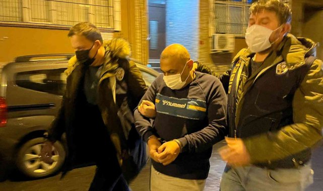 İstanbul'da 9 milyon liralık vurgun yapan çeteye şafak operasyonu