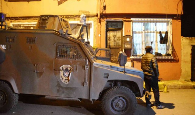 İstanbul'da helikopter destekli kaçak göçmen operasyonu gerçekleştirildi