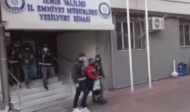 İzmir&#039;de binlerce lira sahte para ele geçirildi: 1 tutuklama