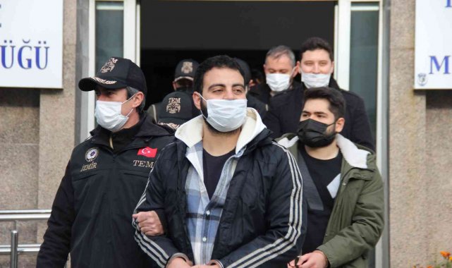 İzmir&#039;deki FETÖ operasyonunda, eyalet kasası suçunu itiraf etti