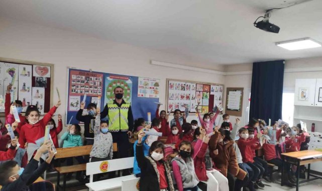 Jandarmadan bin 130 öğrenciye seminer