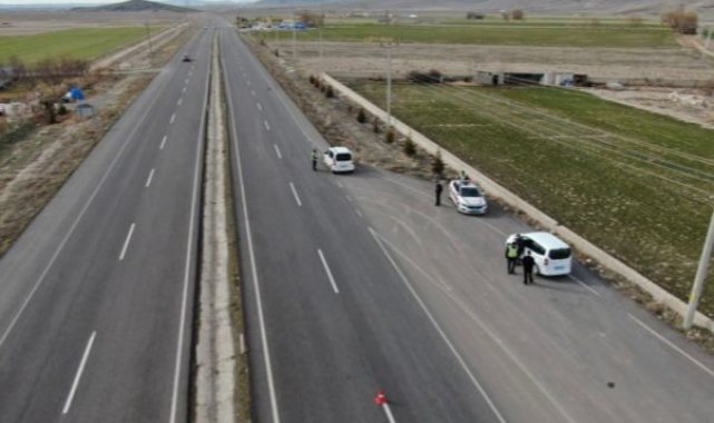 Jandarmadan drone ile trafik denetimi