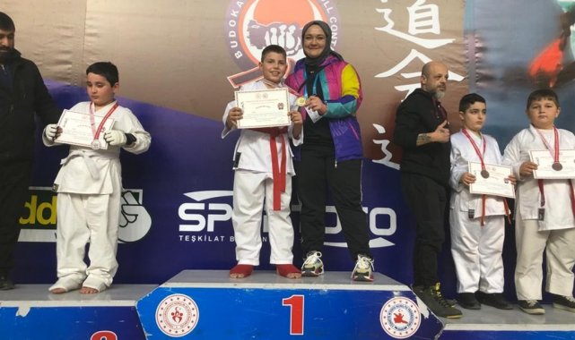 Judo ve halter branşlarında Türkiye 3'üncülüğü elde ettiler
