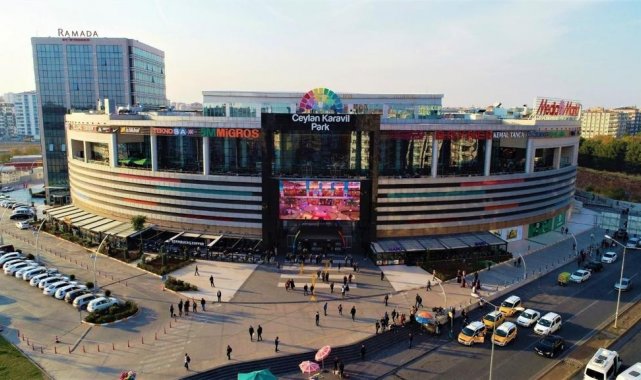 Kadın çalışan dostu Ceylan Karavil Park AVM, bünyesinde yüzde 82 kadın personel bulunduruyor