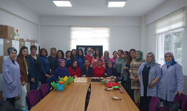 Kadın öğretmenlere sürpriz