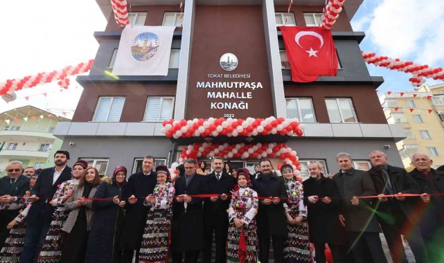 Kadınlar gününde mahalle konağını hizmete kazandırdılar