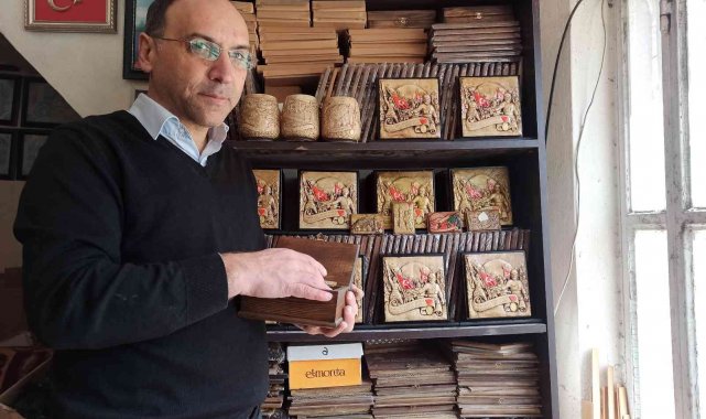 Kahramanmaraş&#039;ın simgelerini magnetlere taşıyor