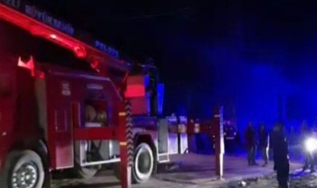 Kalorifer kazanından çıkan yangın evi küle çevirdi