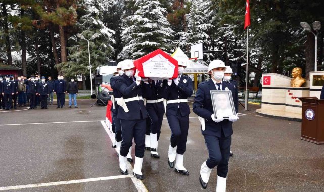 Kalp krizi sonucu şehit olan komiser yardımcısının cenazesi Kilis'e uğurlandı