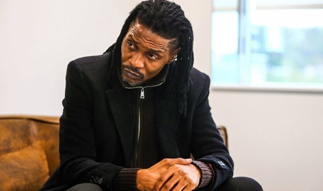 Kamerun Milli Takımı&#039;nın yeni teknik direktörü Rigobert Song