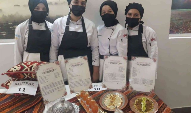 Karabüklü öğrencilerden 4 altın madalya