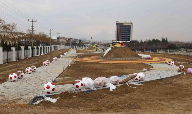 Karaman'da Mehmet Akif Ersoy Parkı'nın ikinci etap çalışmaları başladı