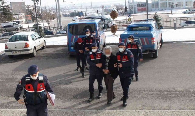 Karaman&#039;da telefon kablolarını çalan 2 kişi tutuklandı