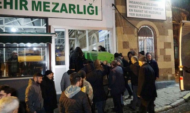 Karasu Nehri'nde ölen Yağmur'un cenazesi toprağa verildi