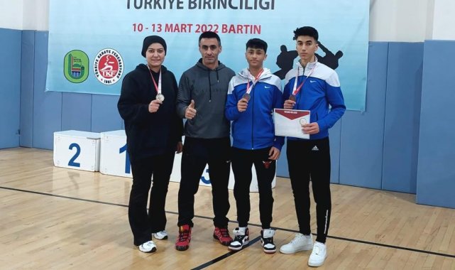 Karateciler 3 madalya kazandı