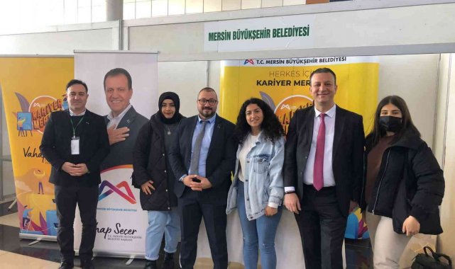 Kariyer Merkezi, bölgesel fuarda üniversitelilerle buluştu