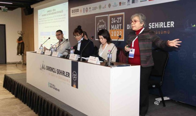 Kartepe Zirvesi'nde pandemi ve kent yönetimi görüşüldü