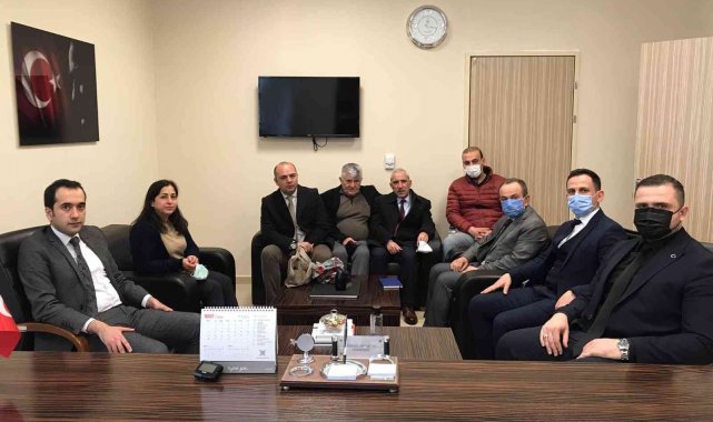 Kaymakam Uyar sağlık çalışanlarının Tıp Bayramı'nı kutladı