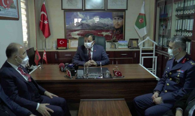 Kayseri protokolünden Sehit ve Gazi Derneği&#039;ne ziyaret