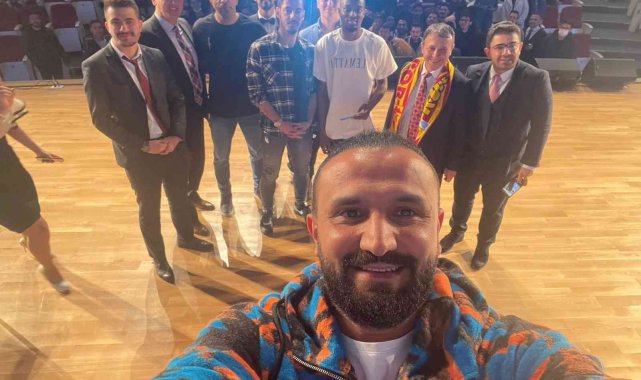 Kayserispor'dan öğrencilere jest