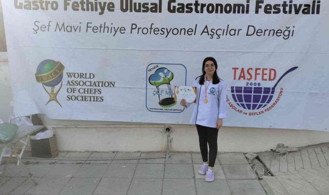 KAYÜ Aşçılık Programı Öğrencileri, Yemek Yarışmasında İki Klasman Birinciliği Kazandı