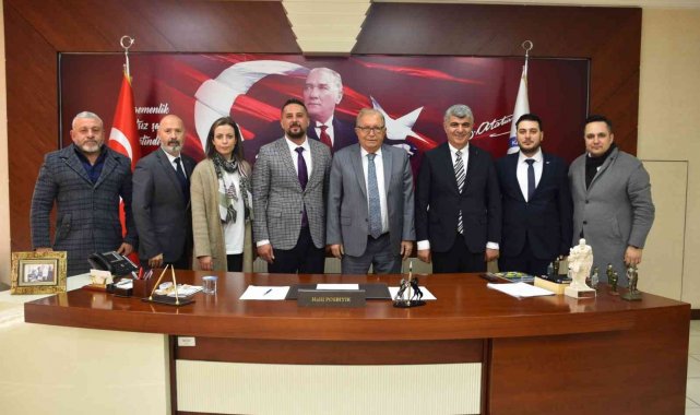 Kdz. Ereğli Kızılay yönetimi, protokolü ziyaret etti