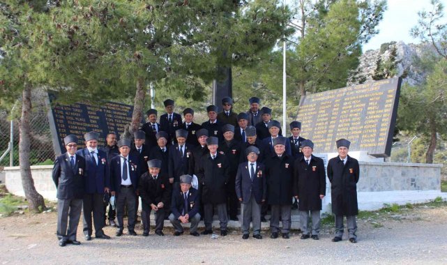 Kıbrıs gazileri yıllar sonra savaştıkları toprakları ziyaret etti
