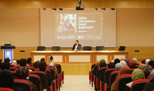 Kılınç, üniversite öğrencileriyle bir araya geldi