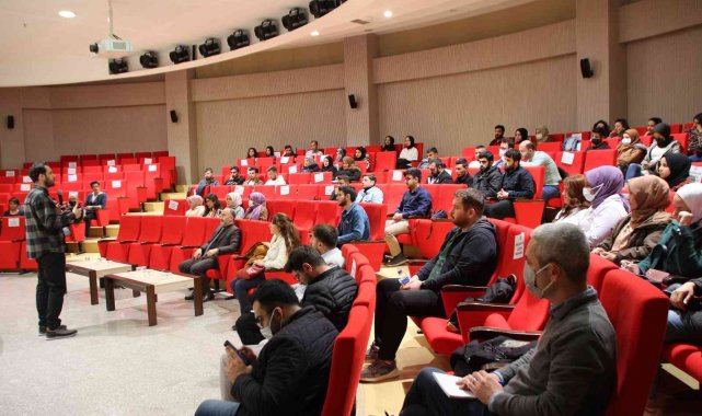 Kilis'te "Uluslararası Hukuk ve Göçmenlik" konferansı