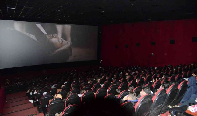 Kırsalda yaşayan çocuklar sinema keyfi yaşadı
