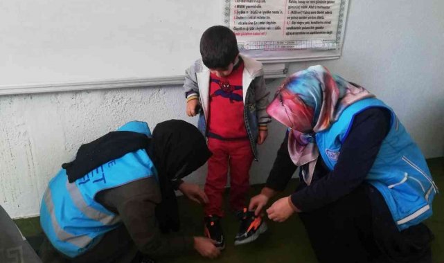 Kış Bayramında çocuklar ısındı