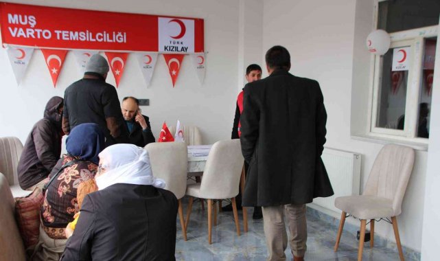 Kızılay&#039;dan giyim yardımı